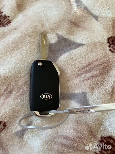 Ключ для автомобиля