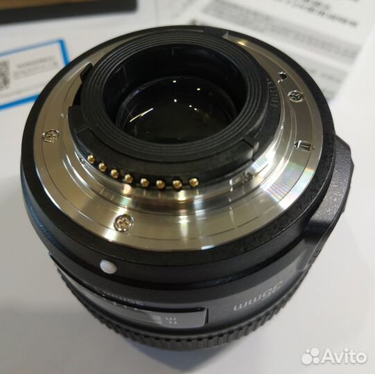 Объектив Yongnuo AF 35mm f/2 Nikon F новый