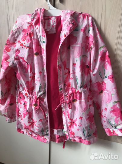 Ветровка для девочки