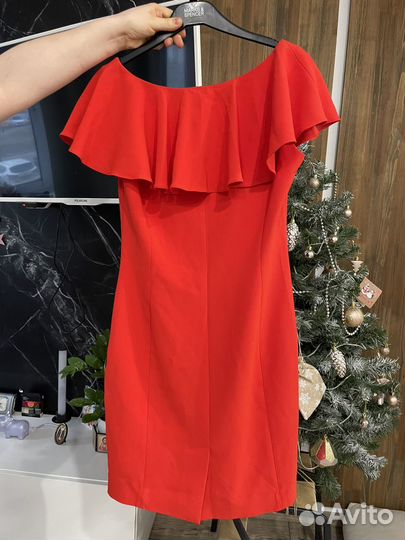 Платье moschino