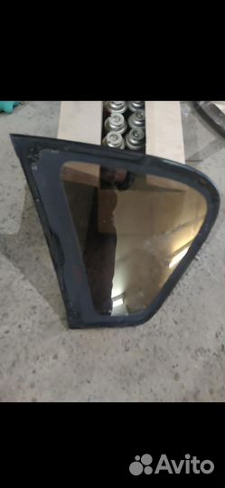 Запчасти для багажника Toyota ipsum