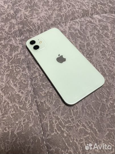 iPhone 12, 64 ГБ