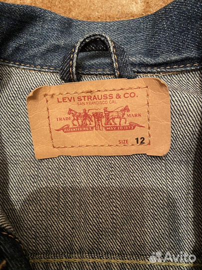 Джинсовая куртка женская levis