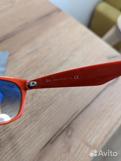 Солнцезащитные очки Ray-Ban New Wayfarer RB 2132