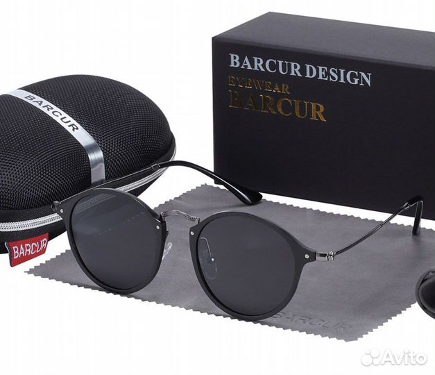 Солнцезащитные очки. Круглые.темные