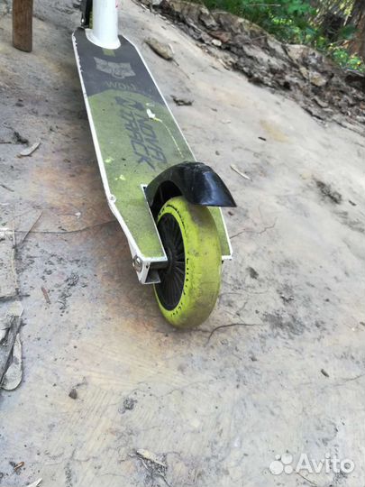 Трюковой самокат