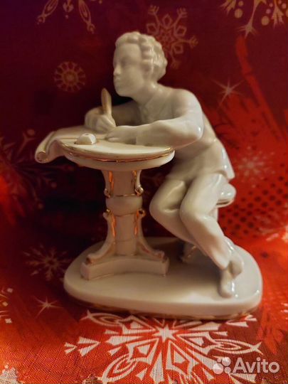 Статуэтки В. И. Ленин и Пушкин А.С. лфз