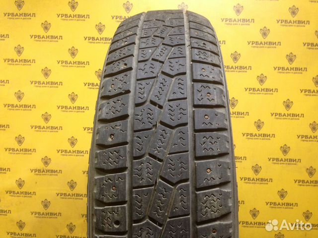 Kumho I'Zen Stud Snow KW11 175/70 R14 84T