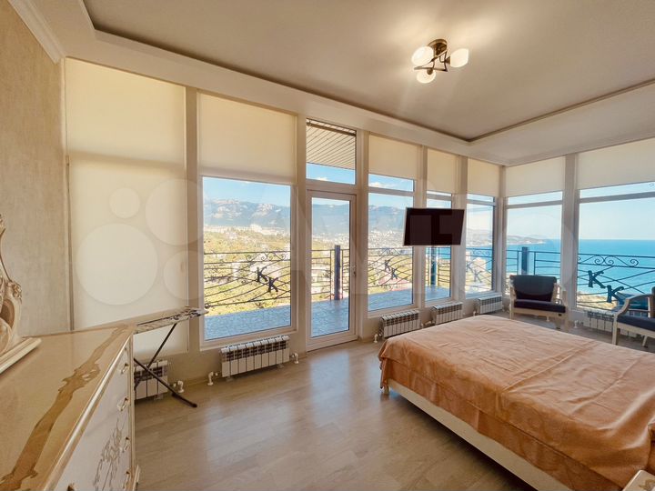 2-к. квартира, 86,4 м², 8/10 эт.