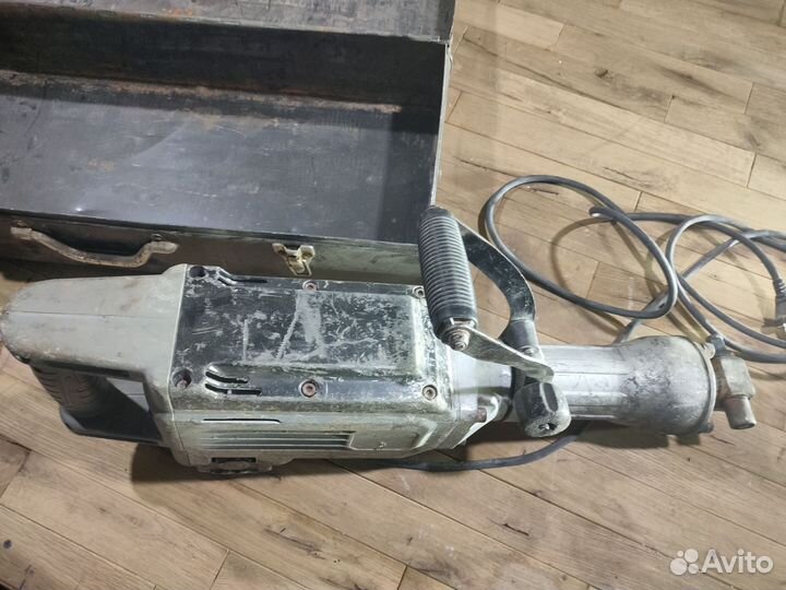 Отбойный молоток Победа MT-45/1690