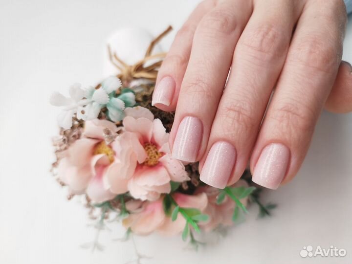 Требуется модель на маникюр/педикюр