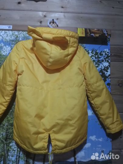 Курточка для девочки