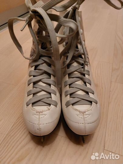 Коньки фигурные Nordway Sofia 33