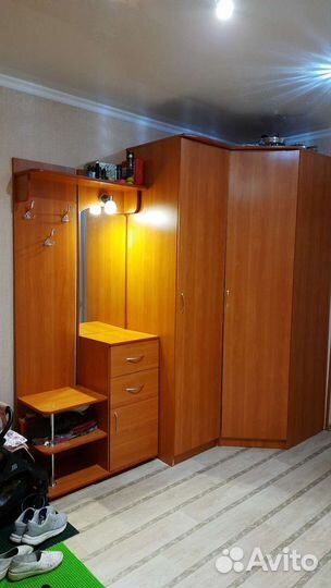 Прихожая со шкафом бу