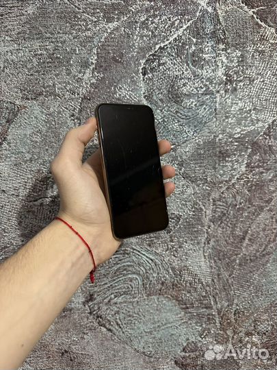 iPhone 11 Pro, 64 ГБ