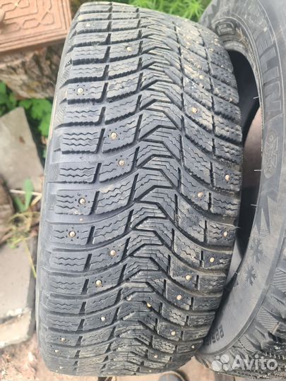 Michelin X-Ice North 3 225/55 R17 101VR