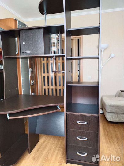 Компьютерный стол