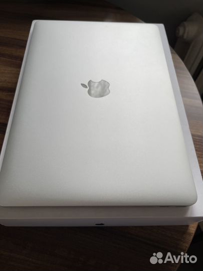 Macbook pro 15 mid 2015