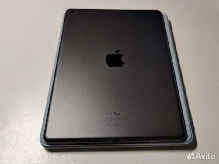 iPad 8 (2020) wifi 128 гб + стилус Apple Pencil