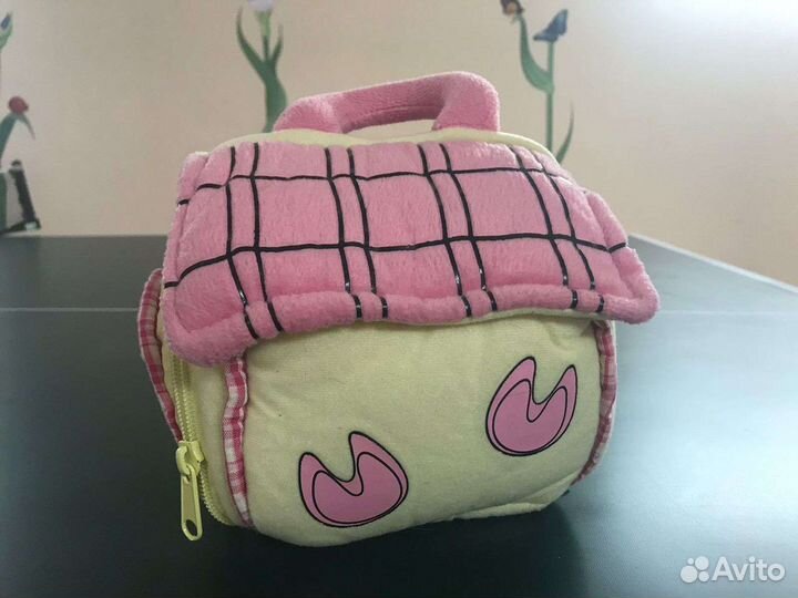 Мягкая Игрушка- домик для трёх поросят