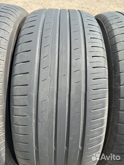 Yokohama BluEarth AE50 235/55 R18