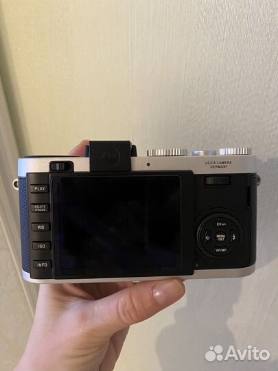 Фотоаппарат Leica Camera X2