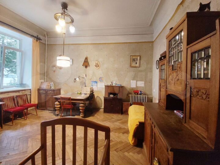 3-к. квартира, 88 м², 1/3 эт.