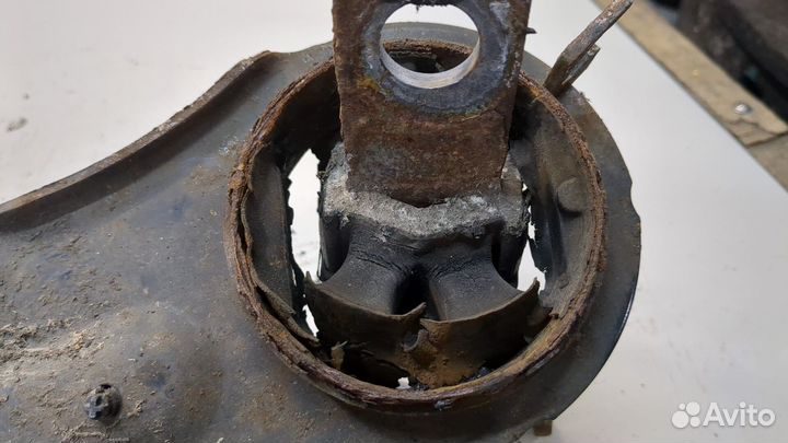 Ступица (кулак, цапфа) правая задняя Volvo XC60