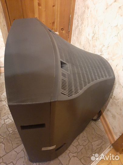 Телевизор Sony Trinitron 61 см диагональ