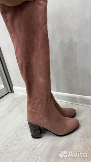 Зимние женские сапоги 38