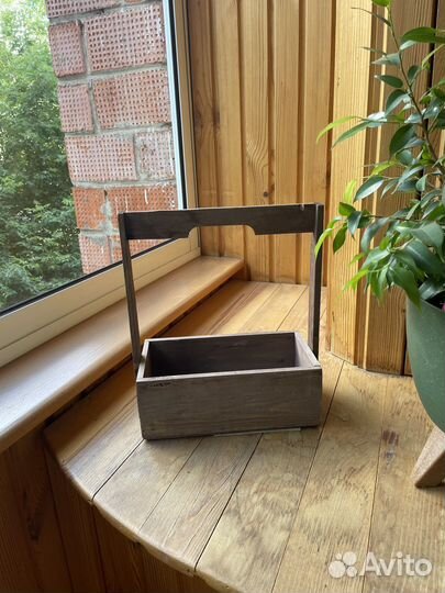 Деревянный декоративный ящик