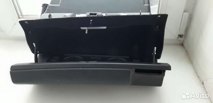 Бардачок Mersedes W210