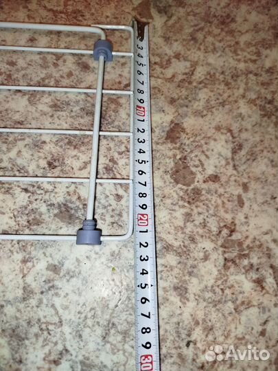 Полка в ванную комнату