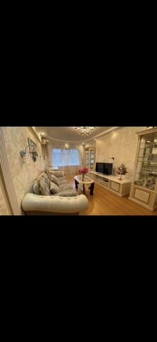 3-к. квартира, 65 м², 3/5 эт.