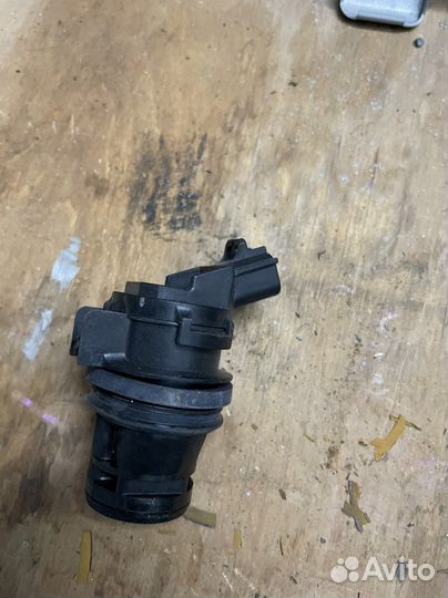 Моторчик стеклоочистителя toyota