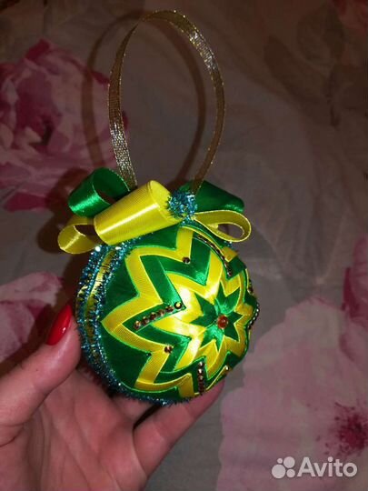 Елочное украшение - шар новогодний