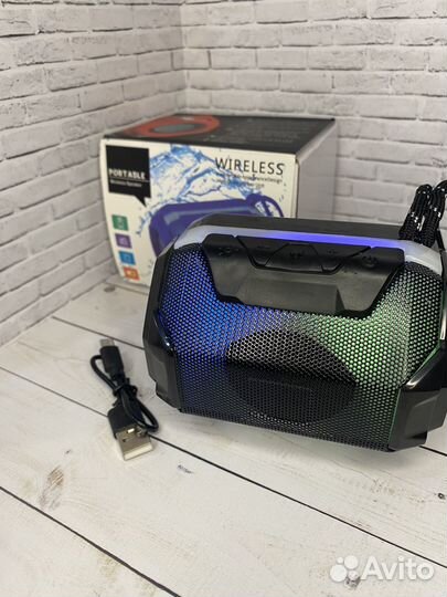 Беспроводная Bluetooth колонка