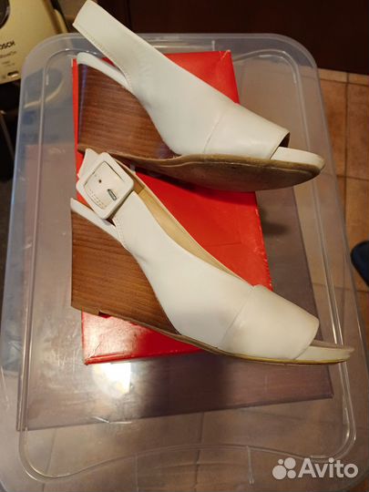 Продам туфли