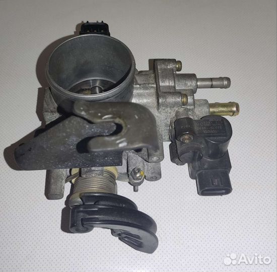 Дроссельная заслонка Toyota 4A FE