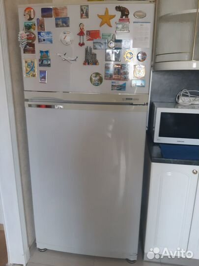 Холодильник Samsung 180*80см Корея