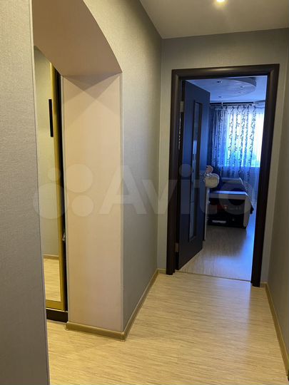 2-к. квартира, 48 м², 1/5 эт.