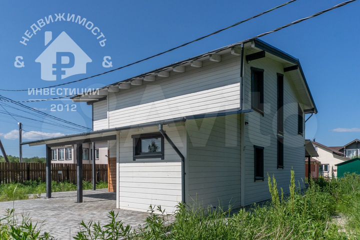 Коттедж 188 м² на участке 7,5 сот.