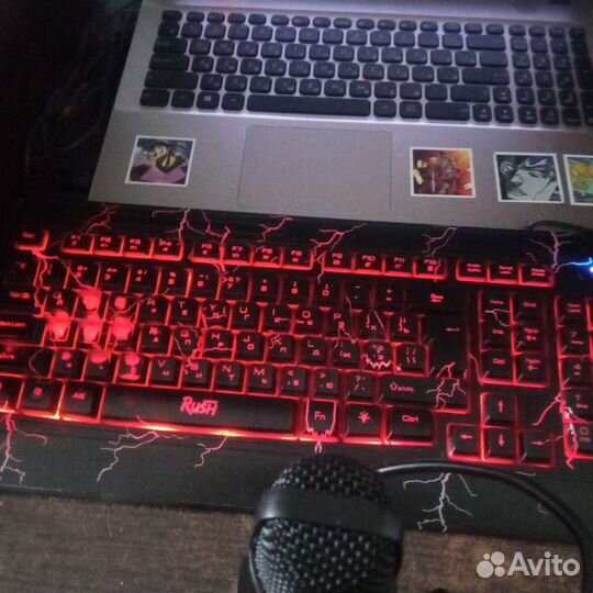 Ноутбук asus sonicmaster с полной гарнитурой