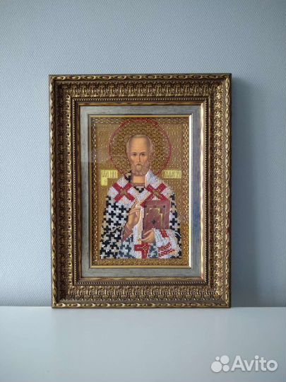 Иконы. Иконы с вышивкой из бисера ручной работы