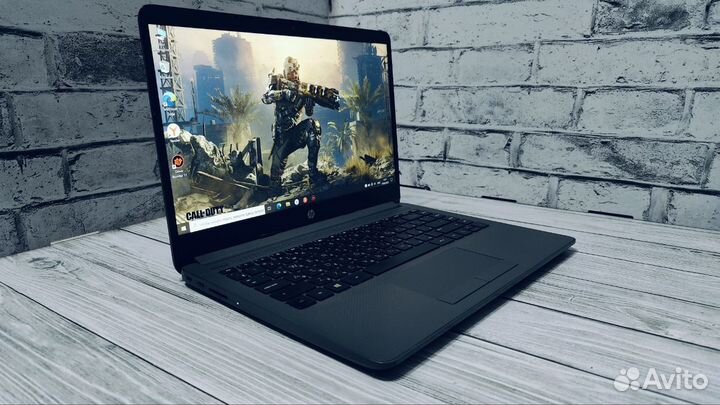 Игровой ноутбук Hp Core i3(11th) /8gb озу/SSD