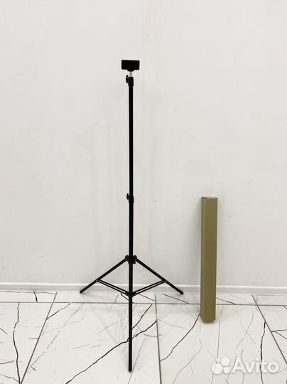 Штатив 210 см + поворотный держатель для телефона