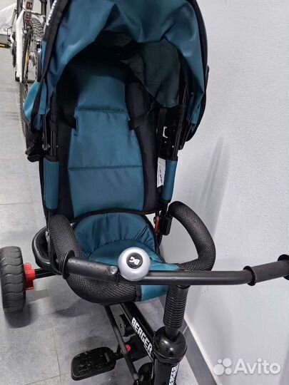 Детский трехколесный велосипед