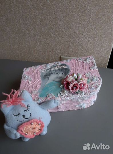 Коробка для подарка