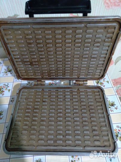 Электровафельница