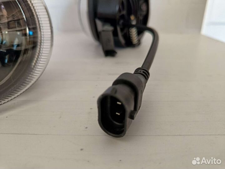 Светодиодные противотуманные фары на BMW X5 E70